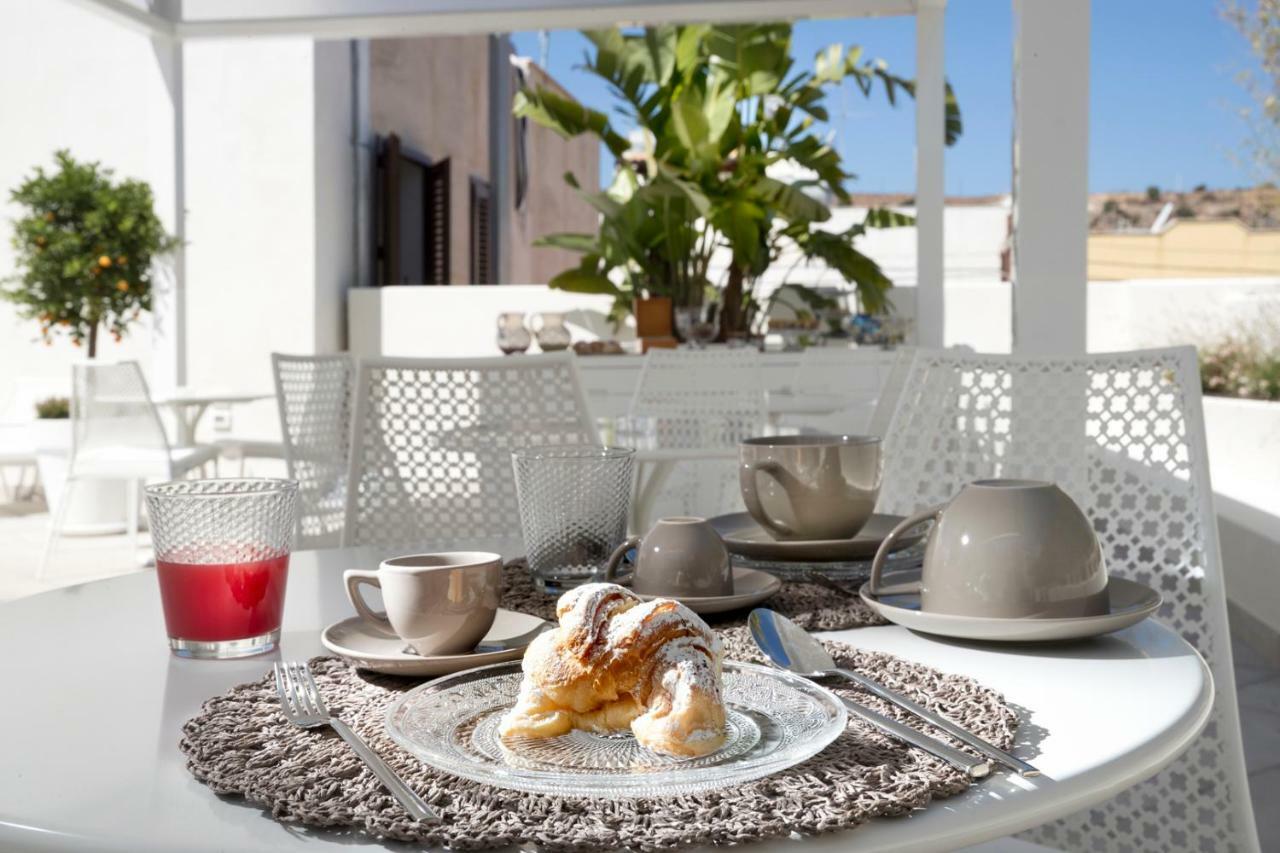 Nesea Bed And Breakfast 산비토로카포 외부 사진